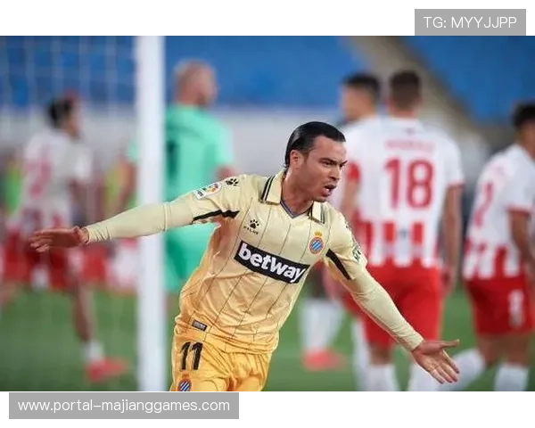 斯旺西城韩国球员严智星替补登场破门,结束赛季进球荒 斯旺西城韩国球员严智星替补登场破门,结束赛季进球荒