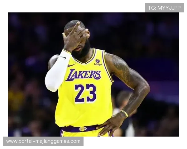 爵士高原主场战国王,防守效率成胜负手 爵士高原主场战国王,防守效率成胜负手