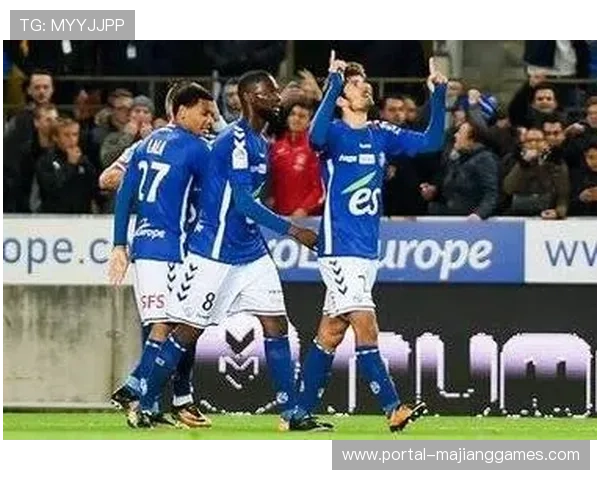 斯特拉斯堡年轻化阵容冲击欧战区，平均年龄23.7岁